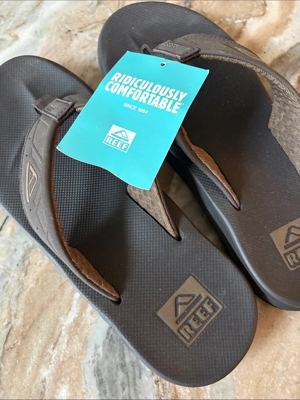 Reef Men’s Phantoms Brown Flip Flops with High Arch Support